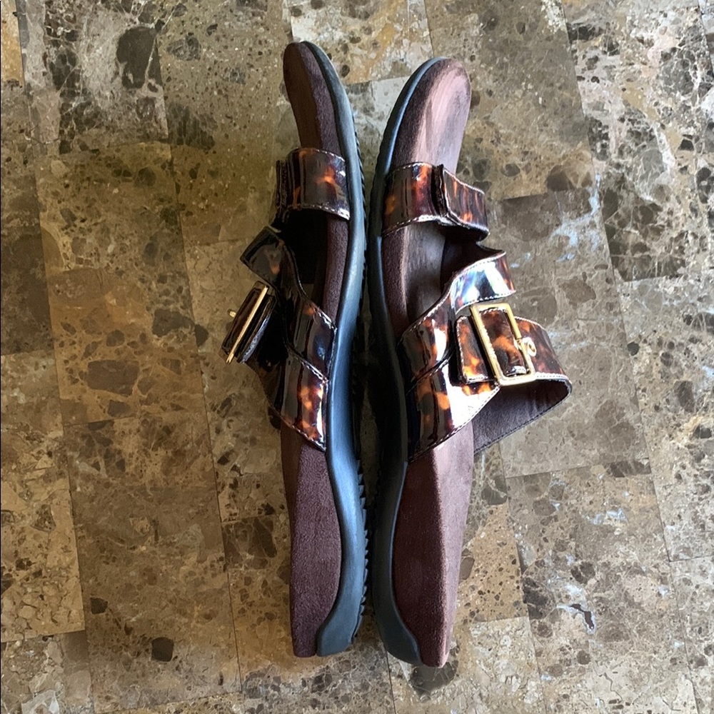 Vionic Tortoise Shell Buckle Sandals - image 6